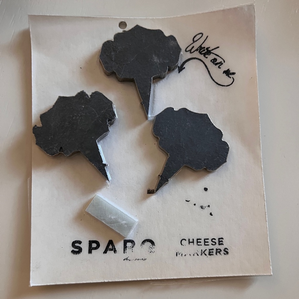 NWT Sparq Home Cheese Markers - 3 Artisan Slate Labels & Chalk